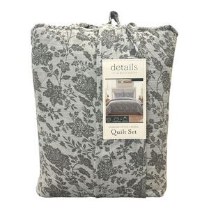 details by Becki Owens 3 Piece Diamond Stitch Floral Quilt Set w/ Tote - Grey